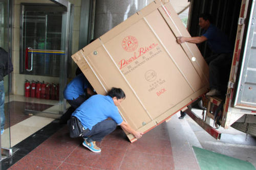 天全钢琴贵重工艺品无忧运